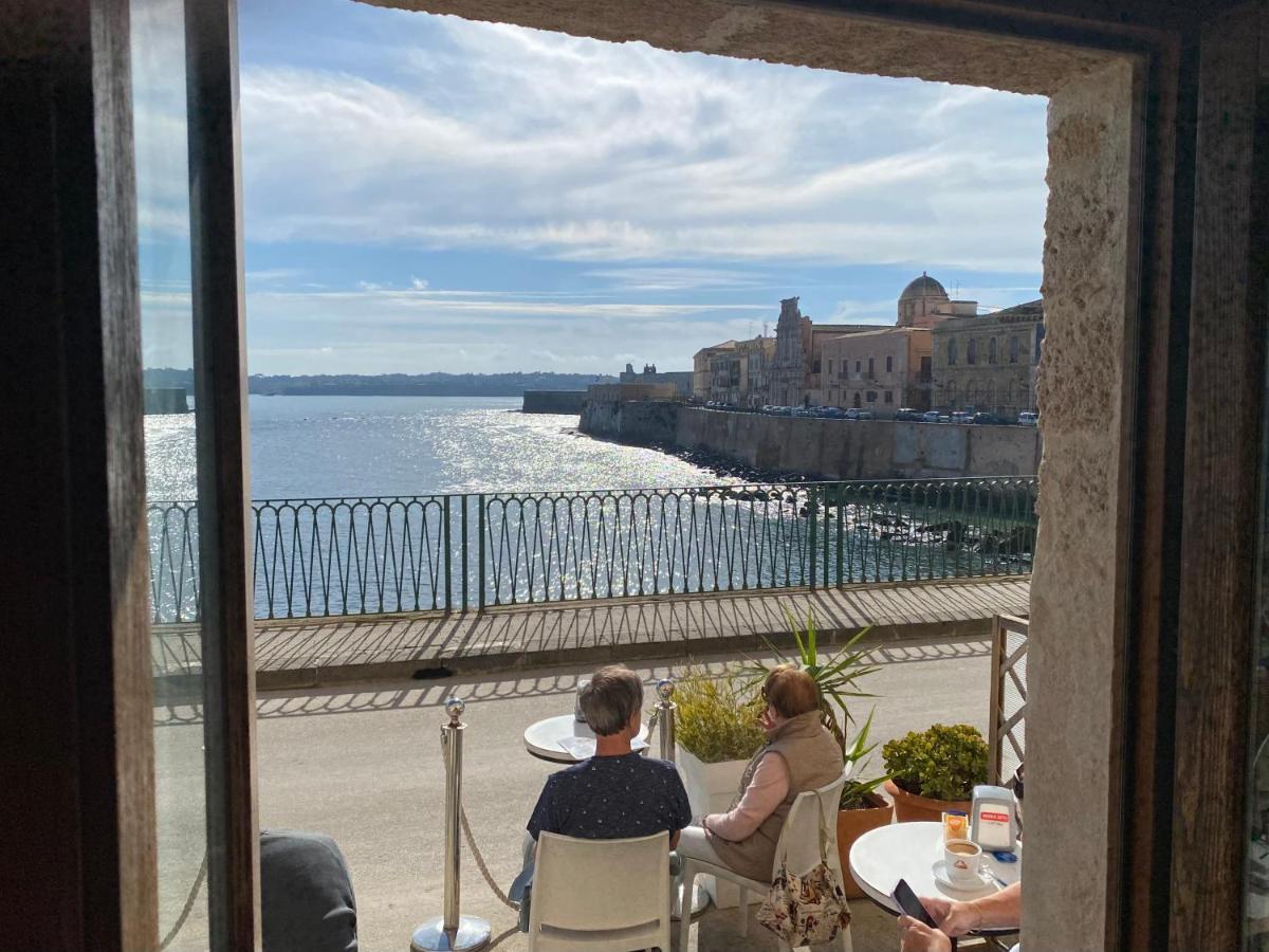 Elegante Appartamento In Palazzo Storico Ortigia Syracuse Exterior photo